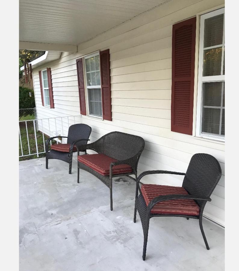 A Cozy Spot On Montague Vila Charleston Exterior foto